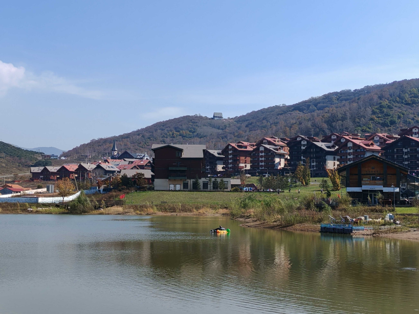 “兩山”理念改變中國(guó)引領(lǐng)時(shí)代